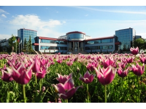 Van Yyü’nün Lisans Ve Ön Lisans Programlarına Büyük İlgi