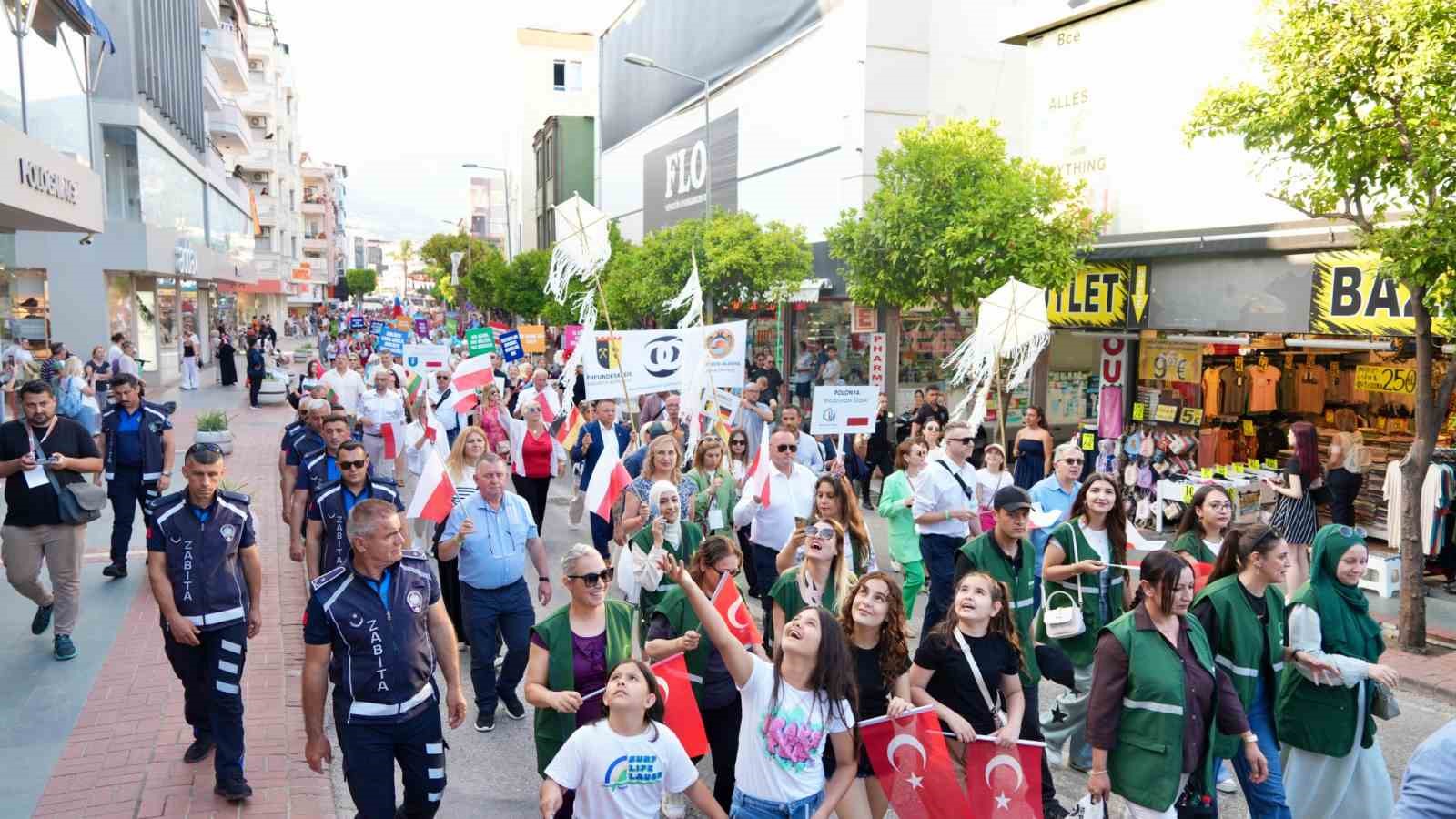 24-alanya-uluslararasi-kultur-sanat-ve-turizm-festivali-basladi