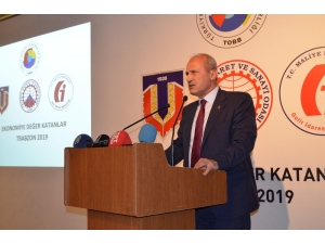 Trabzon’da “Ekonomiye Değer Katanlar Ödül Töreni”