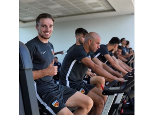 Ben Rienstra İlk Antrenmanına Çıktı