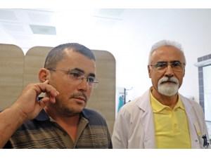 Kulağından Çıkan Canlı, Doktorları Bile Şaşkına Çevirdi