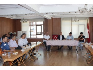 Yüksekokul Öğrencilerinin Konaklama Konusu Masaya Yatırıldı