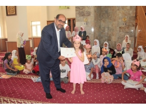 Hakkari’de Yaz Kur’an Kursları Sona Erdi