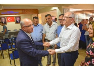 Mhp’li Başkan, Ak Partililerle Bayramlaştı