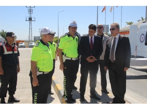 Sürücülere Emniyet Kemerinin Önemi Uygulamalı Anlatıldı