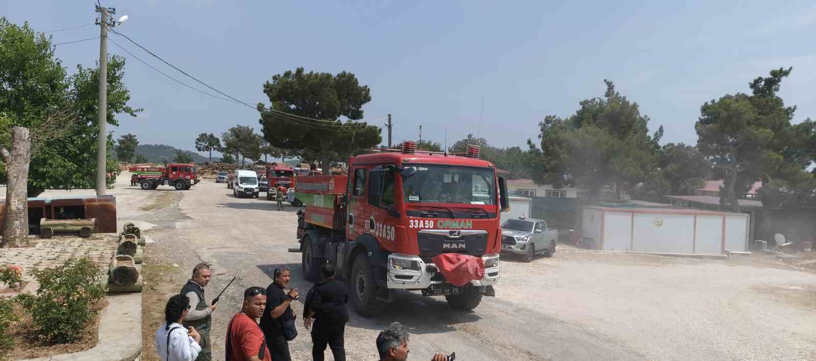 mersin-de-gercegini-aratmayan-orman-yangini-tatbikati