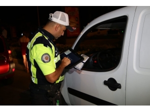 Kocaeli’de Bayram Öncesi 326 Araca 177 Bin 591 Tl Para Cezası Kesildi