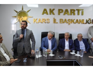 Ak Parti Kars İl Başkanlığı’nda Bayramlaşma