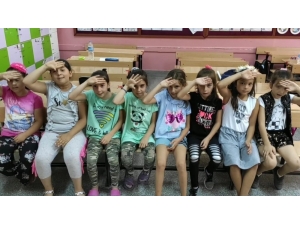 Minikler, Kurban Bayramı’nı İşaret Diliyle Kutladı