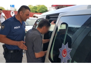 Bayram Namazı Sonrası Silahla Ateş Açınca Gözaltına Alındı