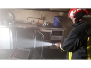 Bozova’da Mesken Yangını Korkuttu