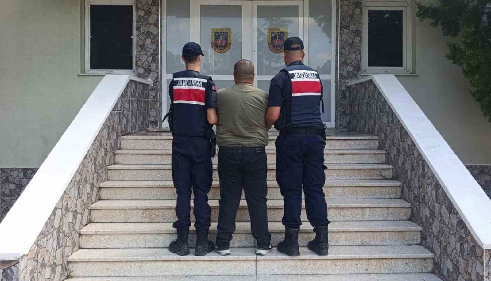kirikkale-de-9-yil-hapis-cezasiyla-aranan-hukumlu-yakalandi