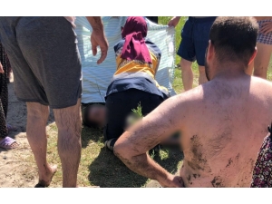 Yüzmek İçin Girdiği Derede Hayatını Kaybetti