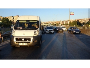 Pendik’te 4 Araç Birbirine Girdi: 2 Yaralı