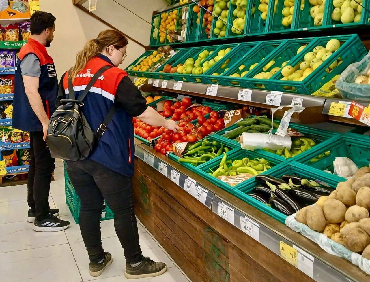 marketlere-yonelik-tufis-denetimleri-suruyor