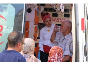 Asansör 6. Kattan Yere Çakıldı: 5 Yaralı