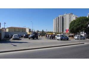 Kurban Pazarında Sopalı Kavga: 2 Yaralı