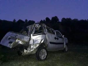 Düğün Dönüşü 100 Metreden Uçuruma Yuvarlandılar: 2 Ölü, 1 Yaralı