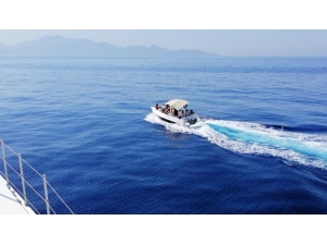 Denizde Ölümüne Kaçış