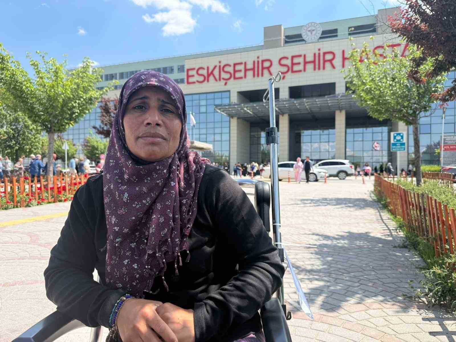 iki-cocuk-annesi-2-erkek-tarafindan-sopayla-darbedildigini-iddia-etti
