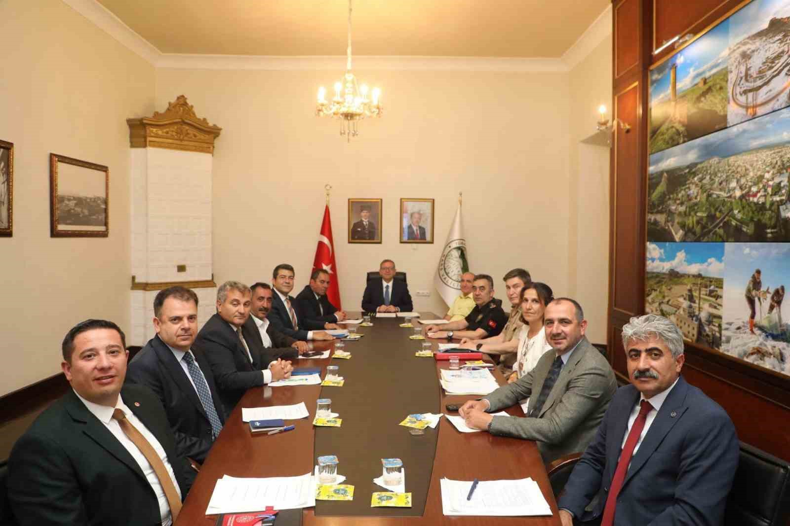 anadolu-nun-kapisi-ani-nin-fethi-962-yilinda-coskuyla-anilacak