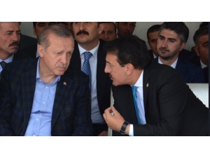 Aydemir: Ak Dava Mukaddes Yüke Hamal Olmak’ Davasıdır