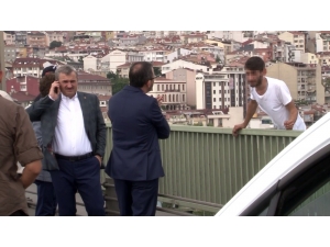 Bakan Kasapoğlu İntihardan Vazgeçirdi, Aracına Bindirdi