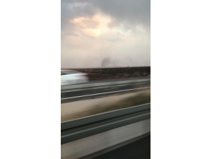 Ypg, Suriye Sınırındaki Petrolleri Ateşe Verdi