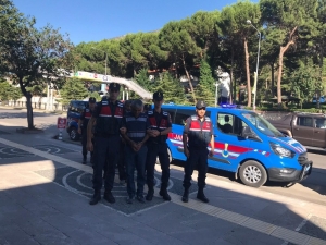 Jandarmadan Uyuşturucu Operasyonu: 4 Tutuklama