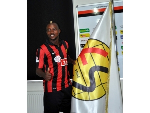 Sissoko Yeniden Eskişehirspor’da