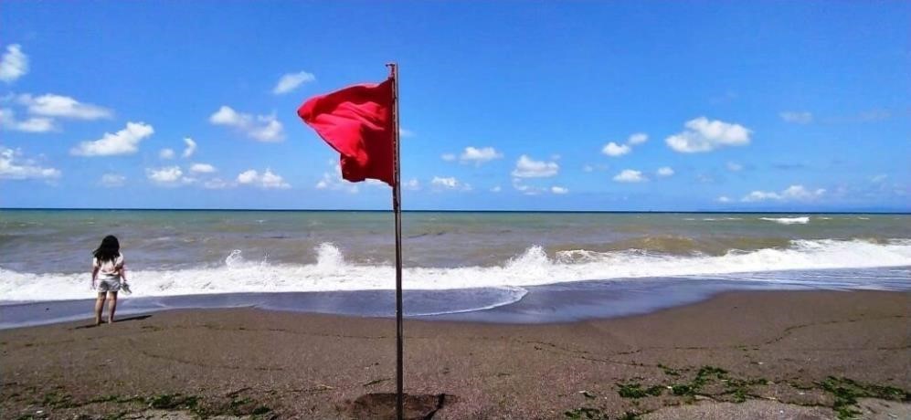 akcakoca-da-deniz-uyarisi
