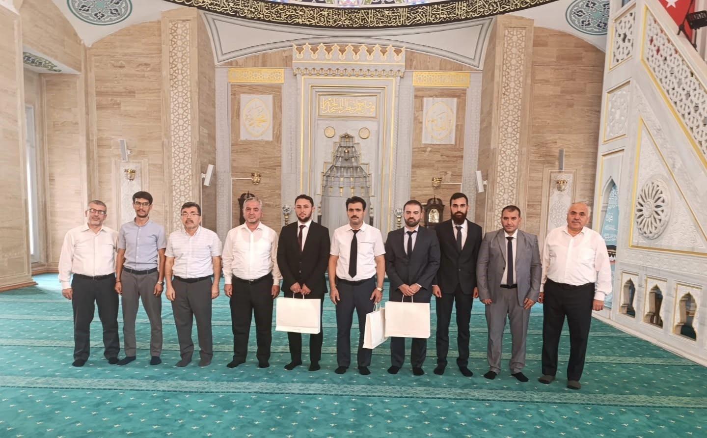 aydin-in-en-guzel-ezan-okuyan-din-gorevlisi-secildi