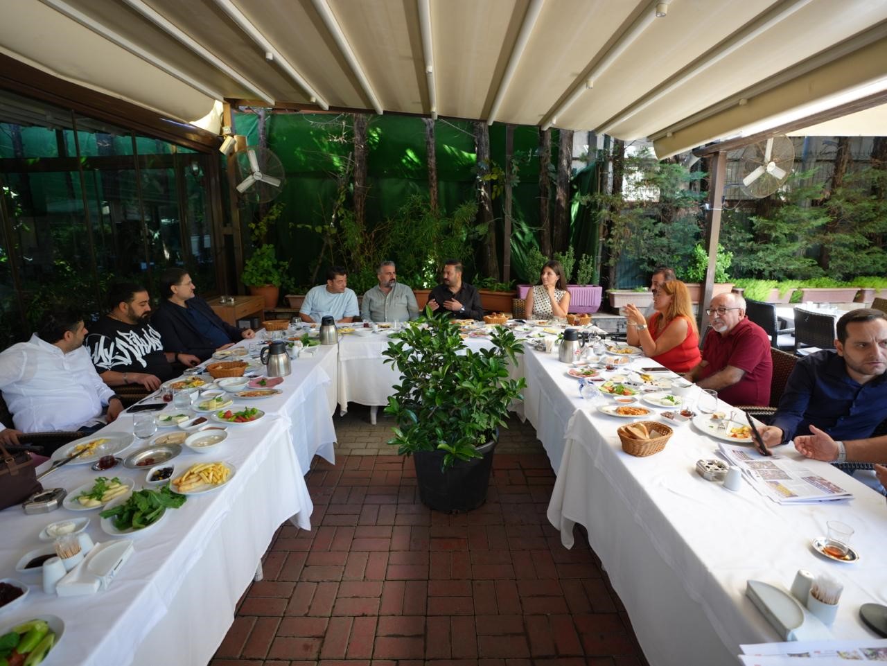 baskanvekili-gunes-ten-uc-mahalleye-imar-plani-mujdesi