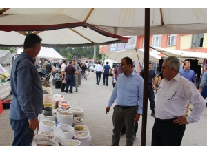 Başkan Ve Kaymakam Pazar Esnafının Sorunlarını Dinledi