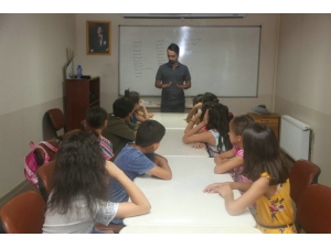 Odunpazarı’nda İşaret Dili Atölyeleri Devam Ediyor