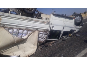 Kamyonet Takla Attı: 1 Yaralı