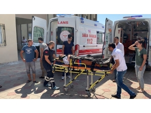 Otomobil Şarampole Yuvarlandı: 5 Yaralı