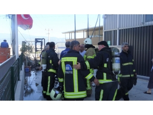 Yanan Kulübeden Köpeği Kurtarmak İçin Canını Hiçe Saydı