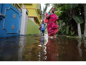 Hindistan’da Muson Yağmurları Binden Fazla Ölüme Neden Oldu