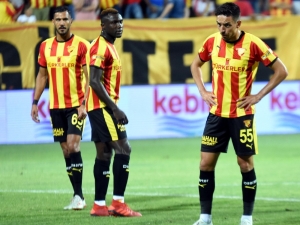 Göztepe Kötü Başladı