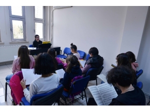 Büyükşehir Konservatuvara Başvurular Başladı