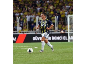 Fenerbahçe Emre İle Güldü