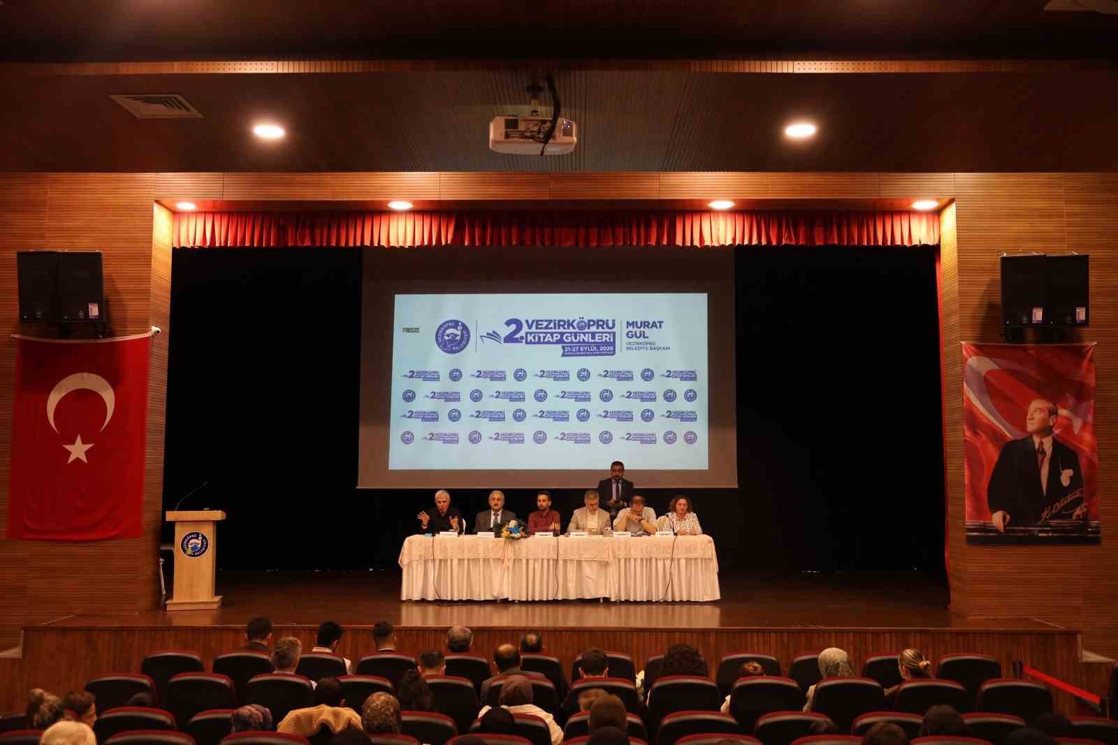 vezirkopru-kitap-gunleri-nde-egitim-ve-edebiyat-bulusmasi