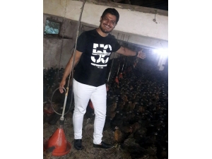 Tavuk Bakmak Hem Kazandırıyor, Hem De Strese İyi Geliyor