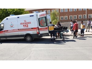 Patnos’ta Bir Kadın Sokak Ortasında Vuruldu