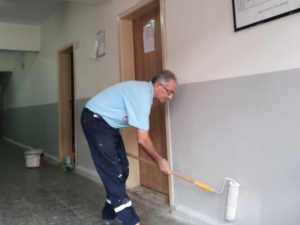 Körfez Belediyesi’nden Okullara Tadilat Desteği