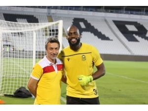 Yeni Malatyaspor’da M. Başakşehir Maçındaki Futbol Memnun Etti