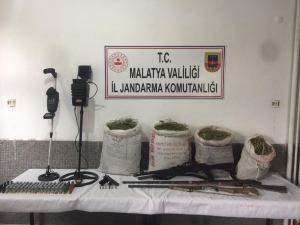 Jandarmadan Uyuşturucu Operasyonu:1 Gözaltı