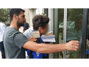 Lunaparkta 2 Kişiyi Bıçaklayan Çocuk Serbest Bırakıldı