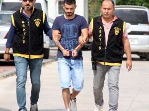 Çuvalla 23 Güvercin Çaldı Tutuklandı